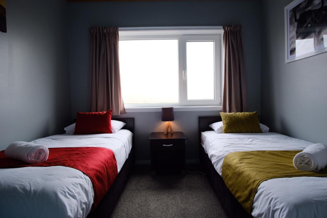 Highlands Farm Stay Twizel Bagian luar foto