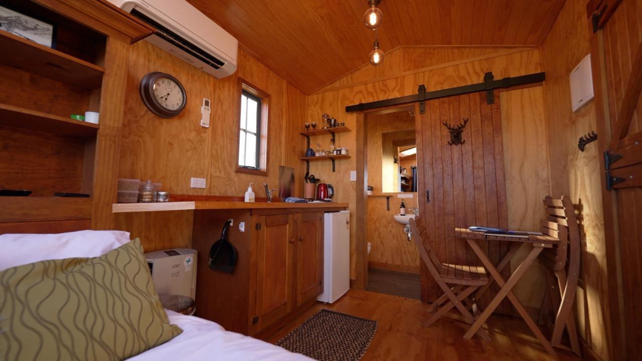Highlands Farm Stay Twizel Bagian luar foto