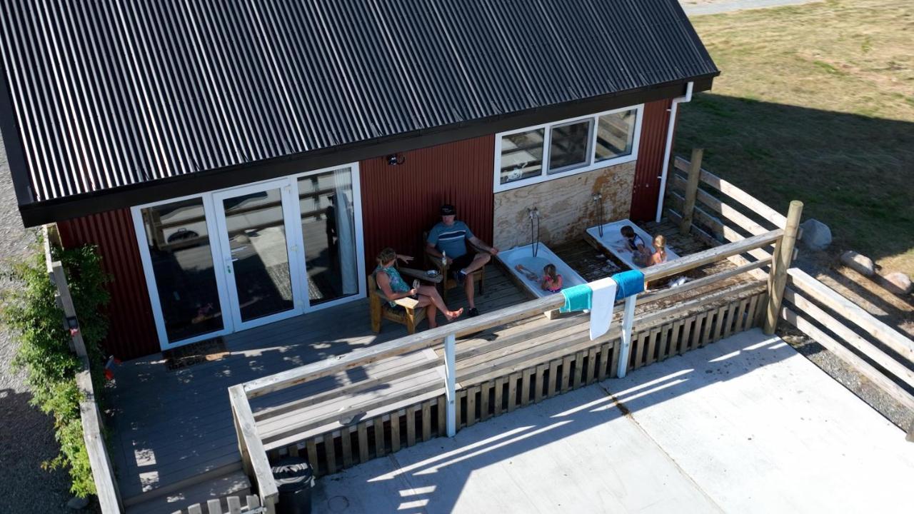 Highlands Farm Stay Twizel Bagian luar foto
