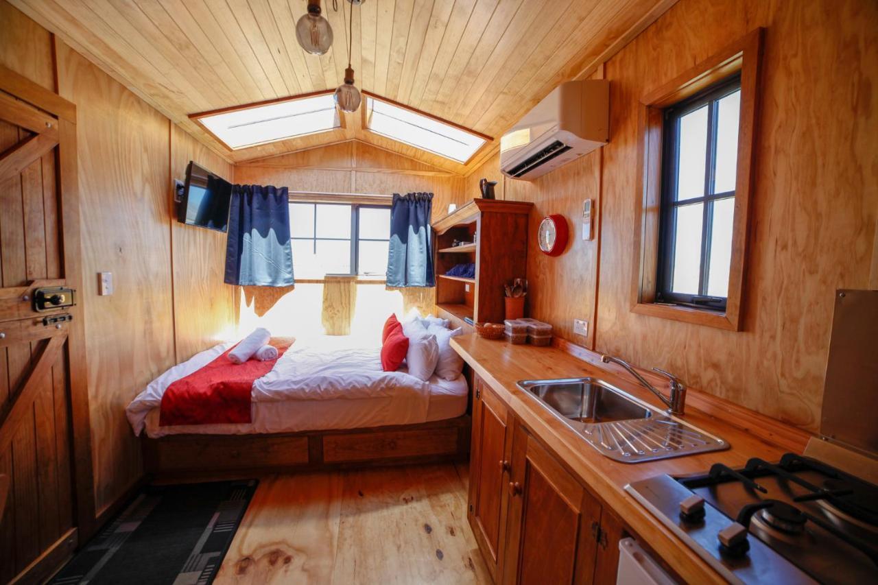 Highlands Farm Stay Twizel Bagian luar foto